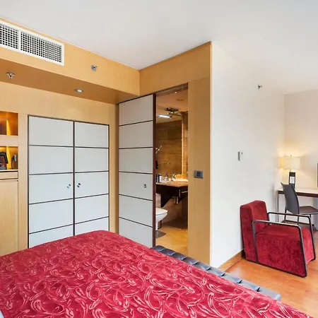 Exe Center Hotel