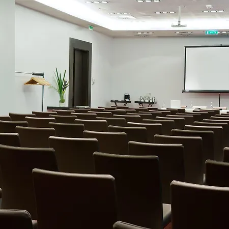 Exe Center 4*