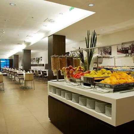 Eurostars Center Hotel 4*