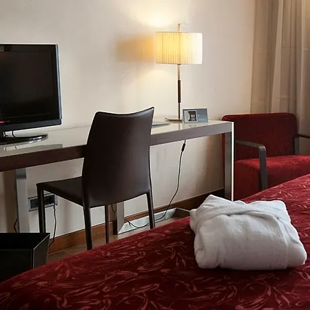 Eurostars Center 4*