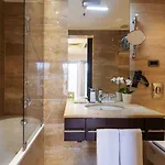 Exe Center 4* بودابست
