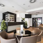 Exe Center فندق 4*