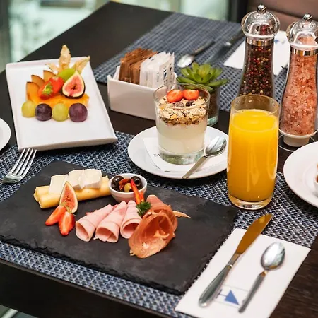 Exe Center Hotel 4*